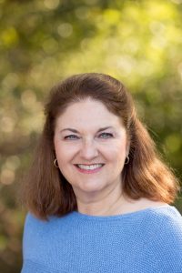 Claudia Kashin headshot