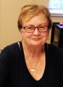 Mary Standlee headshot